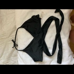 Black Cupshe Wrap Bikini Top